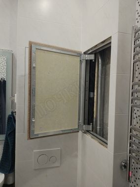 Люк под плитку Секрет 3.0 400*1000 Люк под плитку Секрет 3.0 400*1000